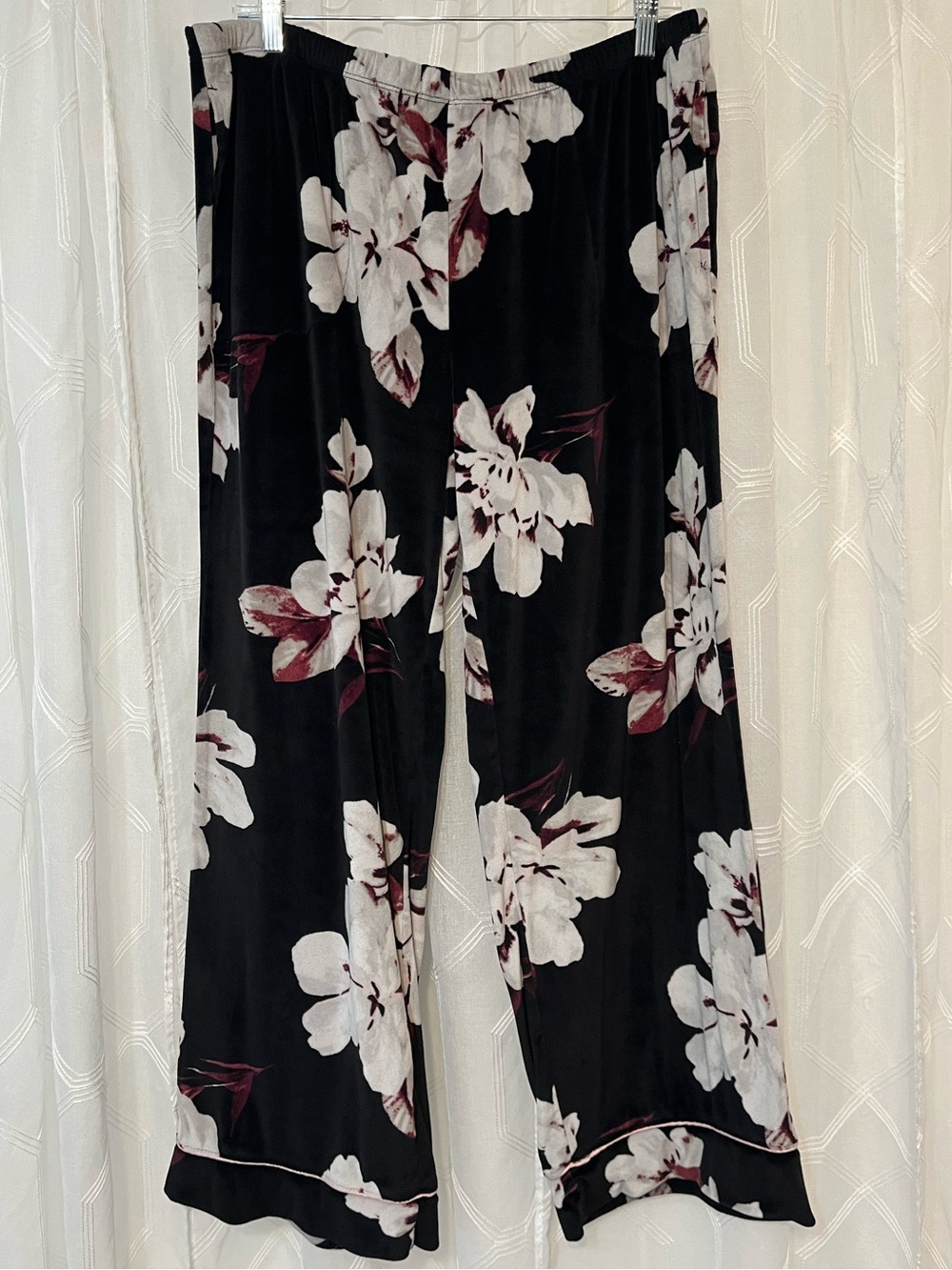 JOYSPUN Black Floral Velour Pajama Pants XL 16–18